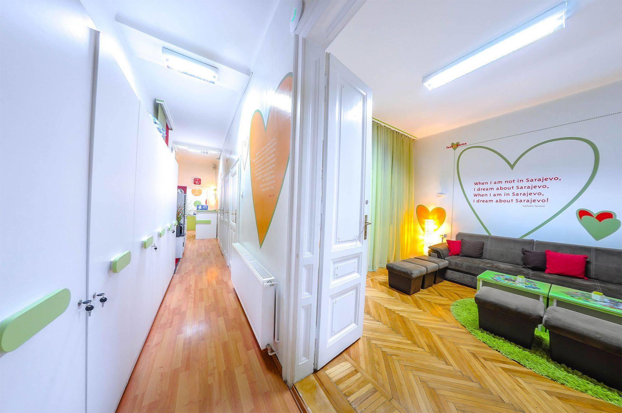 Hostel For Me Sarajevo Bagian luar foto