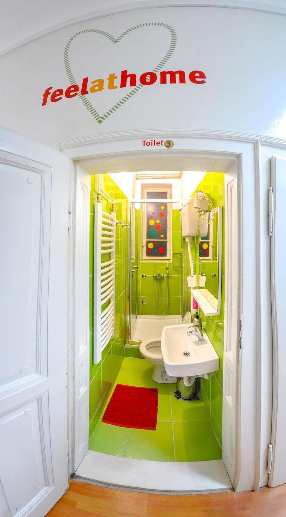 Hostel For Me Sarajevo Bagian luar foto